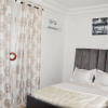 Отель Two Bedrooms Apartment Douala Camer With Nice View, фото 6