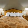 Отель Econo Lodge Inn & Suites, фото 30