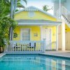 Отель The Guesthouses at Southernmost Beach Resort - Adults only, фото 22