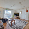 Отель Quiet Anchorage Retreat, 4 Mi to Earthquake Park, фото 10