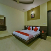 Отель OYO 11754 Hotel Classic 7, фото 5