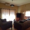 Отель Klein Windhoek Self-Catering Apartments, фото 27