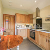 Отель Stakesby House Apartment 3, фото 5