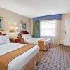Отель Howard Johnson Express Inn - Suites Lake Front Park Kissimme, фото 11