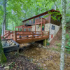 Отель Creeksong Hollow 2 Bedroom Cabin by RedAwning, фото 26