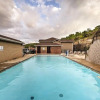 Отель Mystic Cove Condo - Pool - Perfect Location!!, фото 17