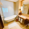 Отель Qionghai Saibo House Hotel, фото 1