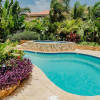 Отель Huge 4-bedroom Apartment 2 km From Eagle Beach, фото 13