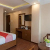 Отель Oyo 670 Hotel Bagdurbar, фото 7