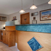 Отель UBar Inn & Suites, фото 12