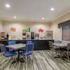Отель Quality Inn & Suites, фото 18