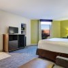 Отель Holiday Inn Express & Suites Phoenix - Tempe, an IHG Hotel, фото 39