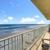 Отель Luxury Beachfront Malibu Condo on 7th Floor Close to Shopping Dining Malibu 703, фото 18