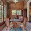 Отель The Panda House 3 Bedroom Cabin, фото 5