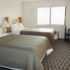 Отель Burke Inn Motel & Suites, фото 2
