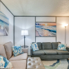 Отель Fort Walton Beach Studio: Shared Pool & Beach Bar!, фото 6