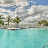 Отель Waterfront Nettles Island Beach House: Pool Access, фото 13