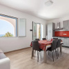 Отель La Primula Apartment 2 Sea View, фото 6