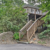 Отель Gatlinburg House w/ Pool Table & Forest Views!, фото 1