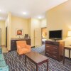 Отель La Quinta Inn & Suites by Wyndham Tulsa Airpt / Expo Square, фото 28