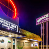 Отель Best Western Space Age Lodge, фото 1