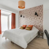 Отель Charming and Well Decorated Apartment in Paris, фото 4