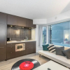 Отель Executive Class, Downtown Luxury Condo @ Yorkville, фото 6