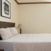 Отель Luxury 3 Level Town House, фото 5