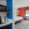 Отель Holiday Inn Express & Suites Wilmington West - Medical Park, an IHG Hotel, фото 5