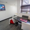Отель Modern Cosy Studio Available, фото 5
