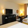 Отель Holiday Inn Express Covington-Madisonville, an IHG Hotel, фото 7