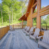 Отель Stunning Banner Elk Cabin Rental w/ Hot Tub!, фото 7