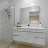 Отель Lakehouse10 - private lake access, beach, shops, фото 6