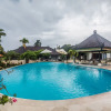 Отель ZenRooms Seminyak Batu Belig, фото 12