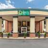 Отель Quality Inn & Suites Apex - Holly Springs, фото 1