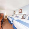 Отель Travelodge by Wyndham Parksville, фото 20