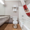 Отель Red Roof Inn & Suites Omaha - Council Bluffs, фото 8