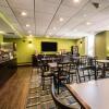 Отель Comfort Inn & Suites Lantana - West Palm Beach South, фото 26