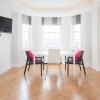 Отель Distinctive Kensington 1-bed flat, фото 13