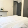 Отель LivLuxe Apartments 6, фото 8