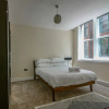 Отель Stunning 1-bed Flat in Trendy Manchester Sleeps 4, фото 4