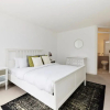 Отель The London Nest - Trendy 3Bdr House, фото 12