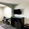 Отель Americas Best Value Inn & Suites Mont Belvieu Houston, фото 11