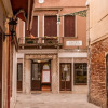 Отель Ca' Barbo Romantic Apartment in Venice, фото 18