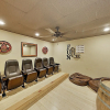 Отель Mountain Echoes : Hot Tub & Home Theater! 2 Bedroom Cabin, фото 16
