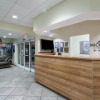 Отель Microtel Inn & Suites by Wyndham Lehigh, фото 2