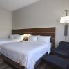 Отель Holiday Inn Express & Suites Orlando - Lake Nona Area, an IHG Hotel, фото 5