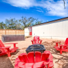 Отель Luxury Casita- 3 mi to Main St W/hot Tub & Firepit, фото 9
