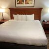 Отель Country Inn & Suites by Radisson, Fort Worth, TX, фото 6