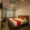Отель OYO 4303 Flora Home Stay, фото 3